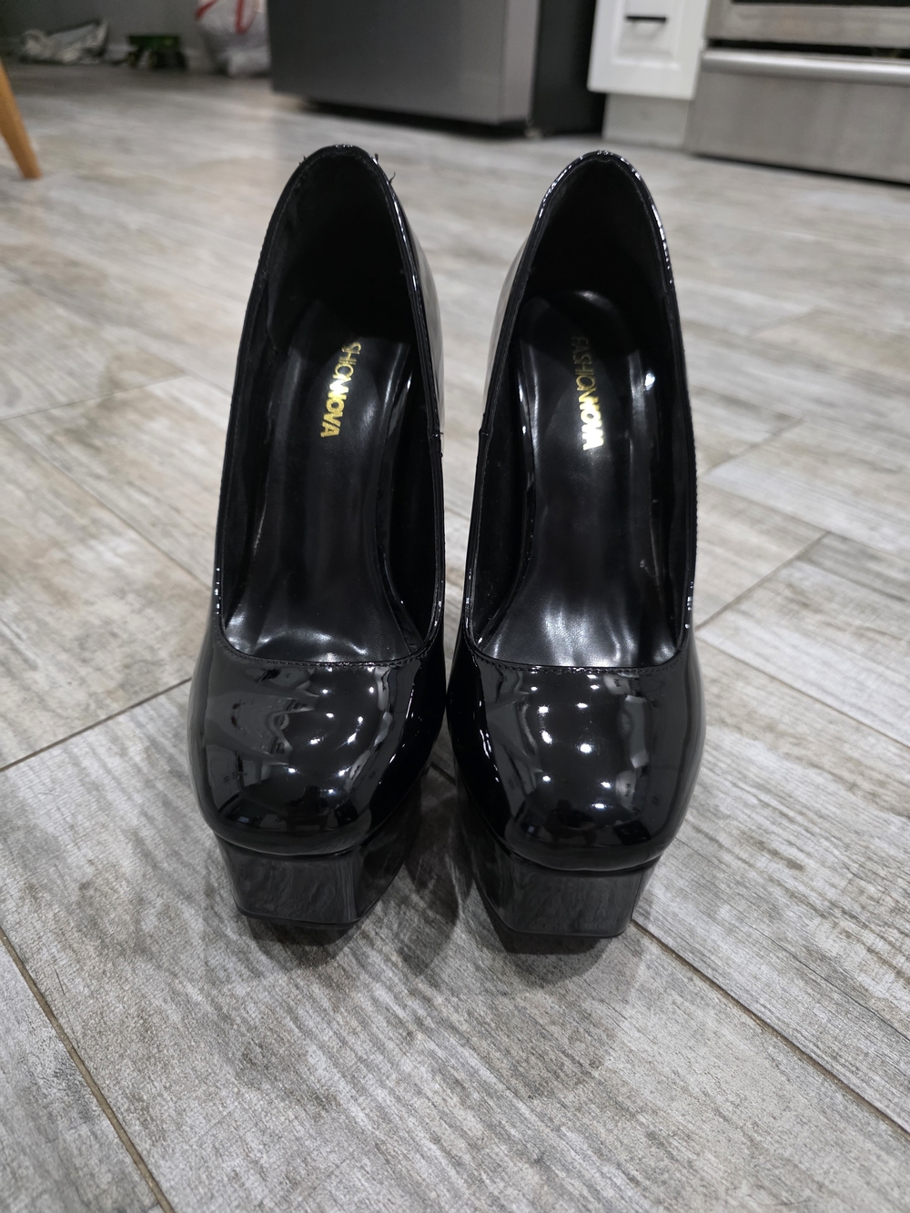Fashion Nova Black Patent Platform Pumps